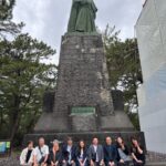 Report Photo