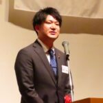 Report Photo