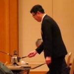Report Photo