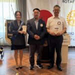 Report Photo