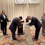 Report Photo