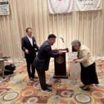Report Photo