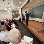 Report Photo