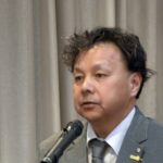 Report Photo