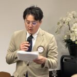 Report Photo