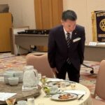 Report Photo